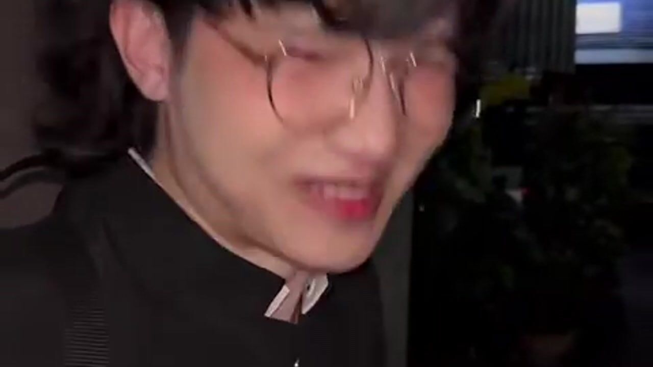 ฟังเพลงอะไรครับ